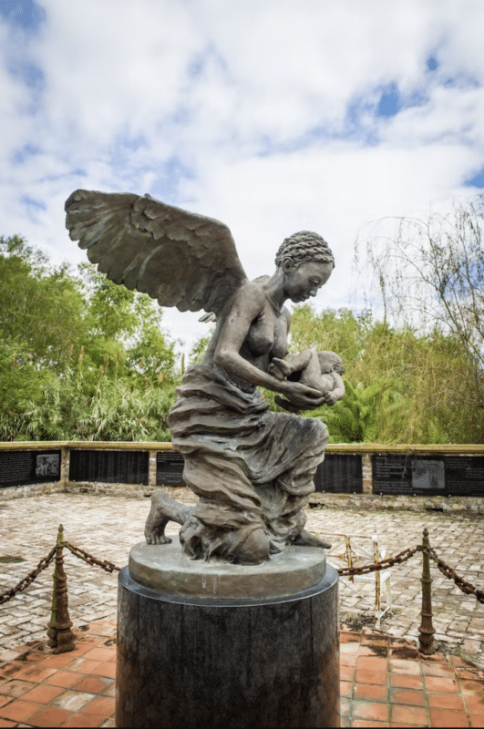 Field of Angels memorial. Photo by Elsa Hahne. Courtesy of Whitney Plantation.
